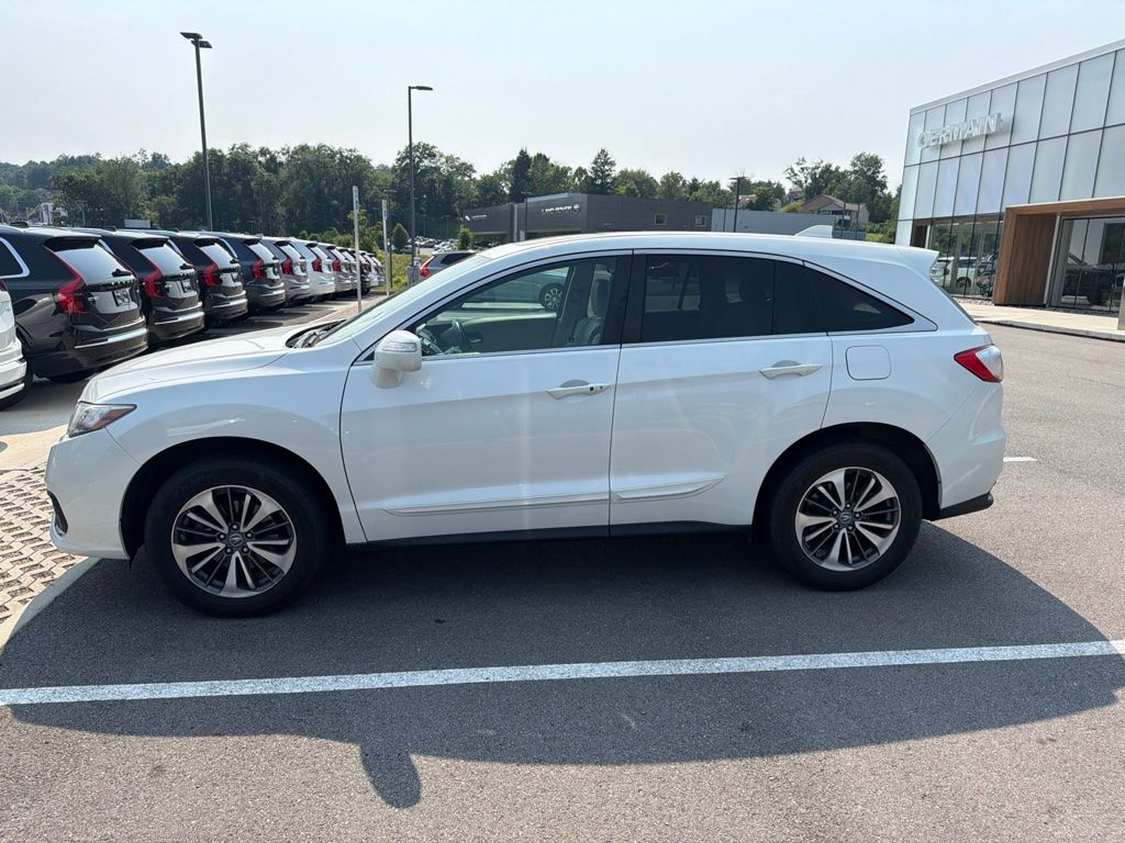 Used 2016  Acura Base image 16