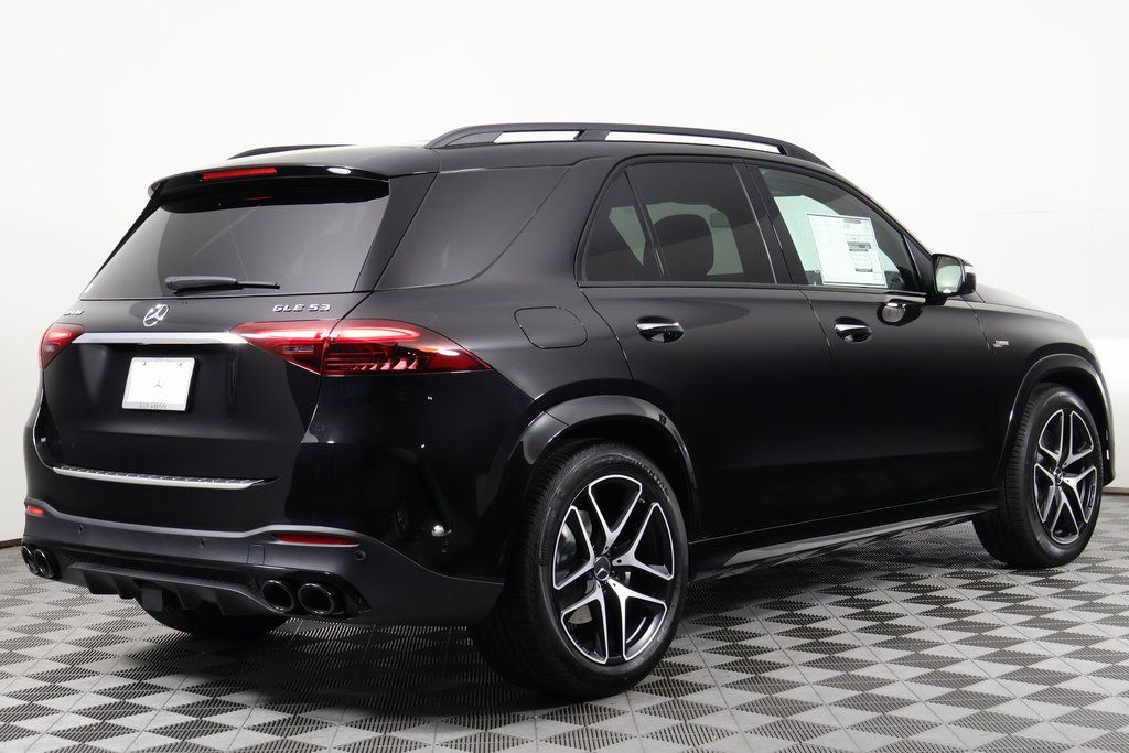 Thumbnail: 2026 Mercedes-Benz GLE - 2