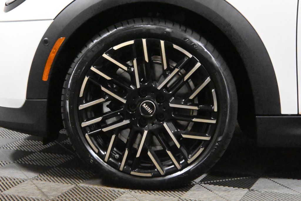 Thumbnail: 2025 MINI Cooper - 12
