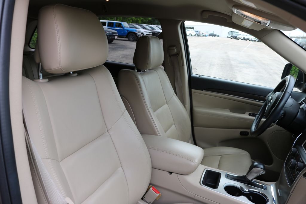 Used Car 2017 Jeep Grand Cherokee  Limited For Sale Under $20,000 In Austin, Texas