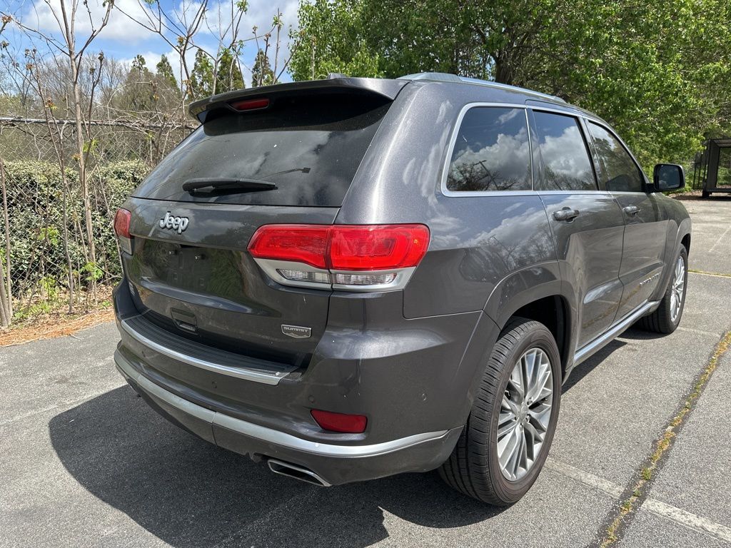 Used 2017 Gray Jeep Summit image 3