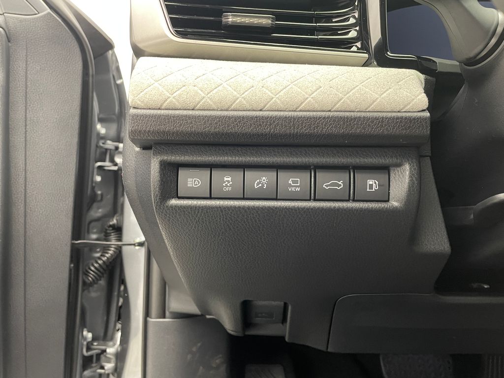 Thumbnail: 2026 Toyota Camry - 20