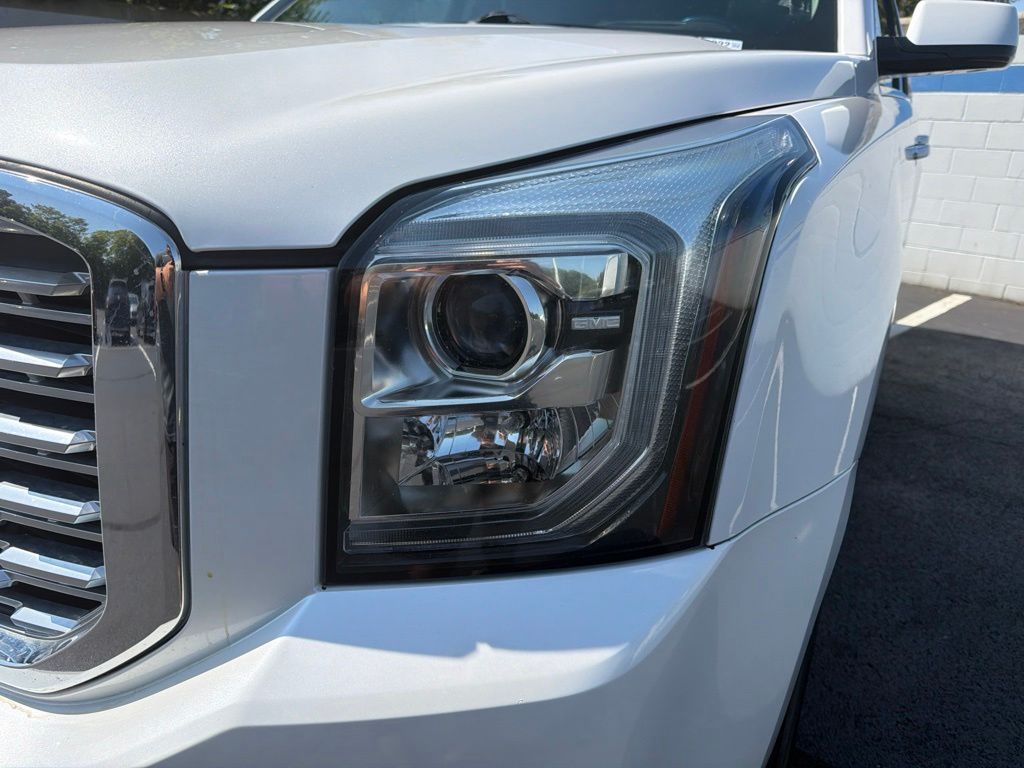 Thumbnail: 2019 GMC Yukon - 9