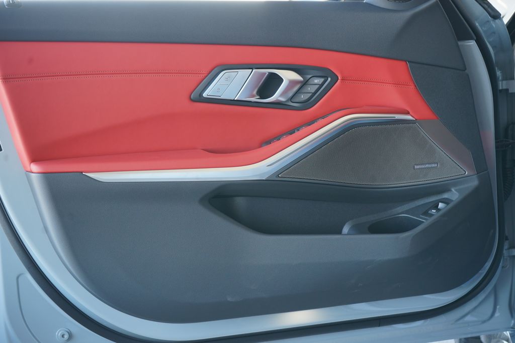 Thumbnail: 2026 BMW M3 - 10