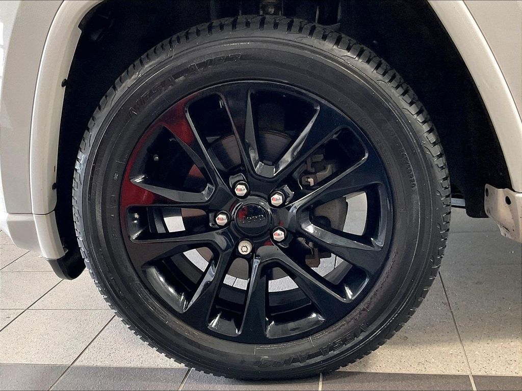 2018 Jeep Grand Cherokee — photo 7