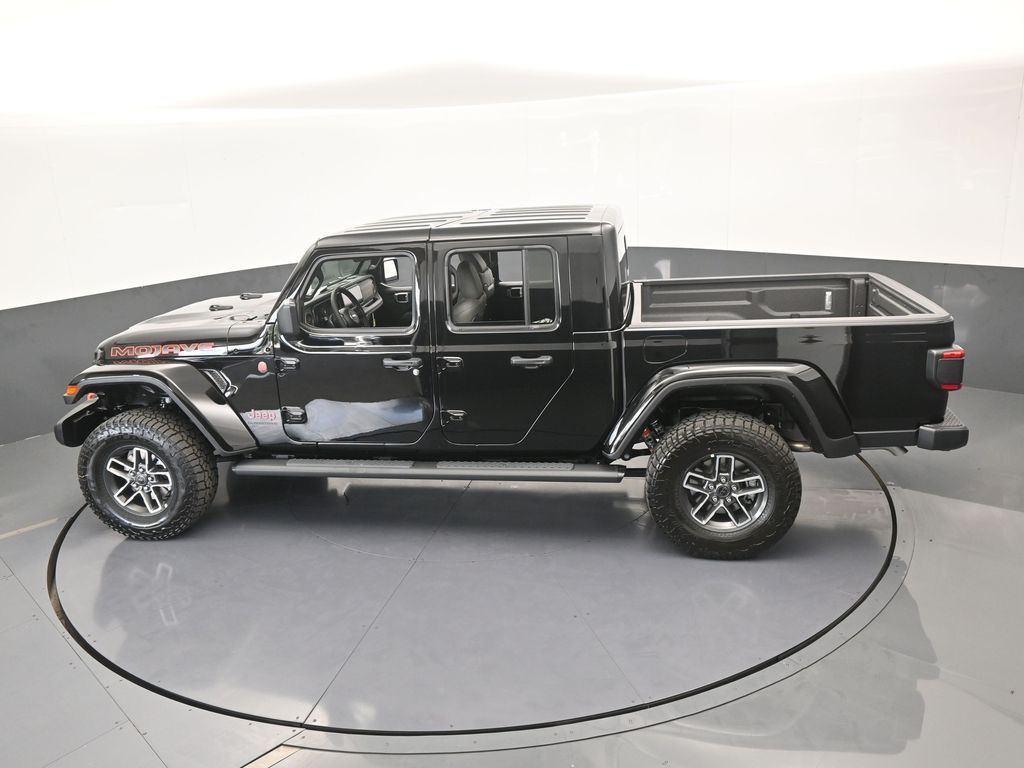 New 2026 Black Clearcoat Jeep Mojave image 45