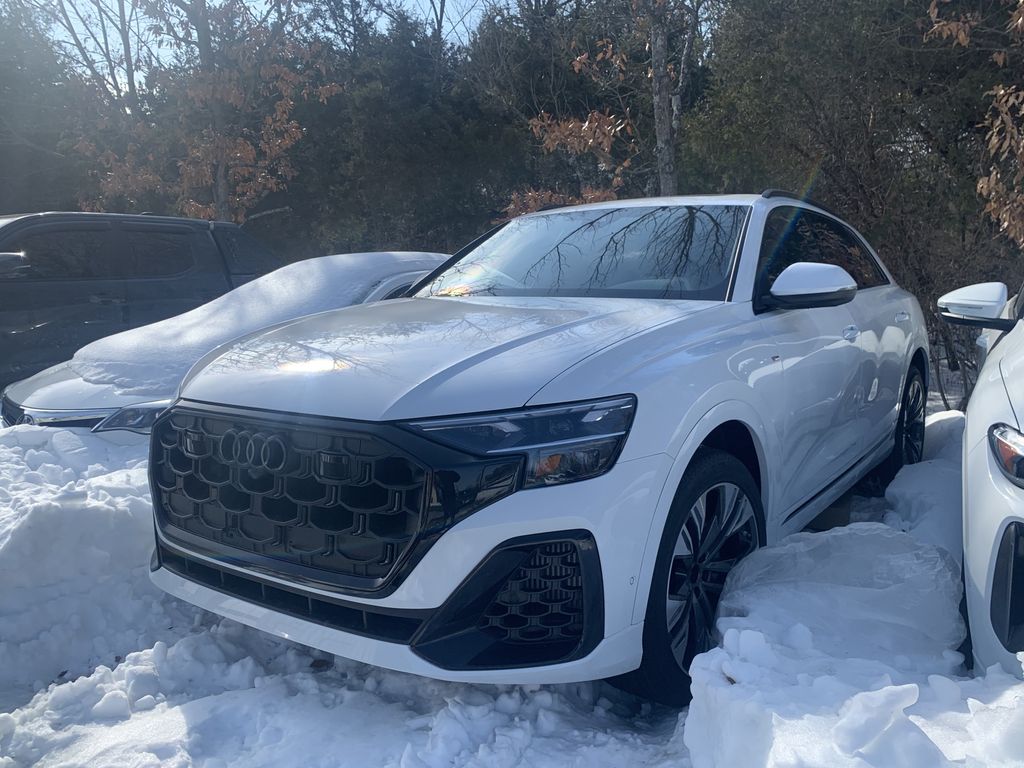 Thumbnail: 2026 Audi Q8 - 3