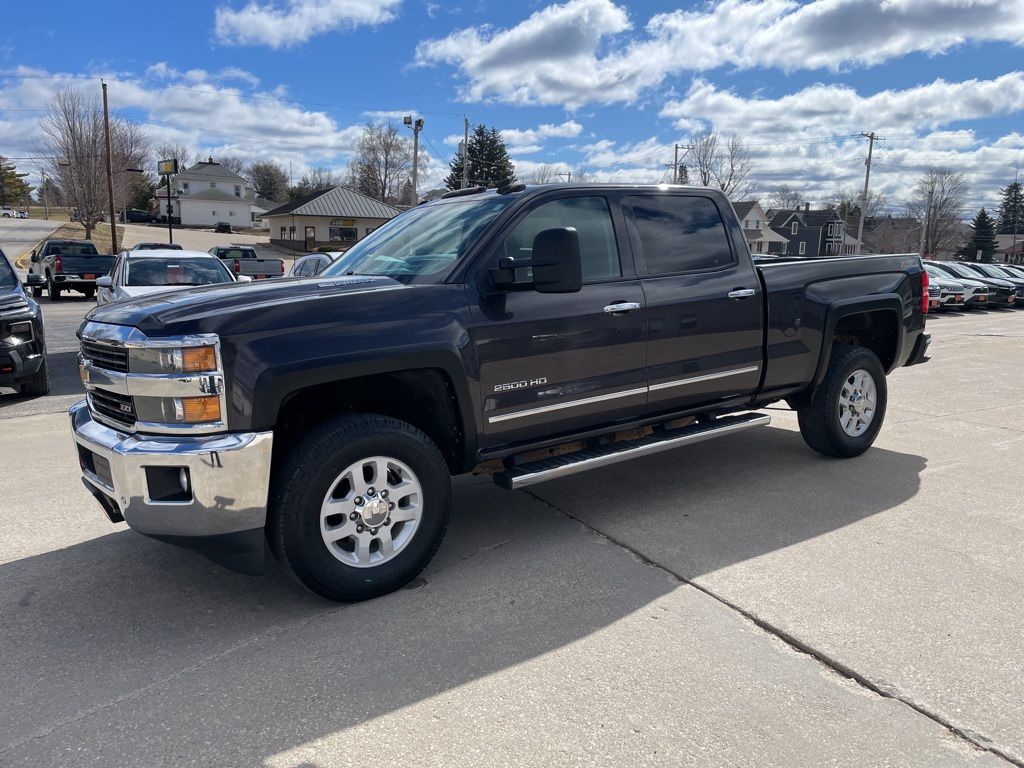 2015 Chevrolet Silverado 2500HD LTZ Crew Cab 4WD