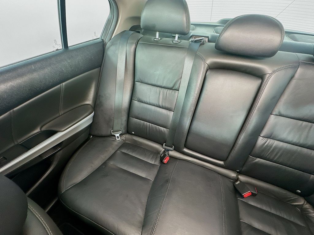 Used 2010 Green Honda EX-L image 12