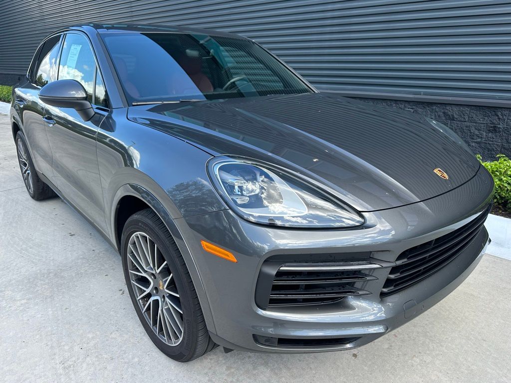Thumbnail: 2021 Porsche Cayenne - 10
