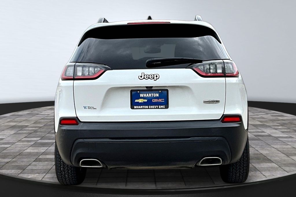 2022 Jeep Cherokee Latitude Lux - 5