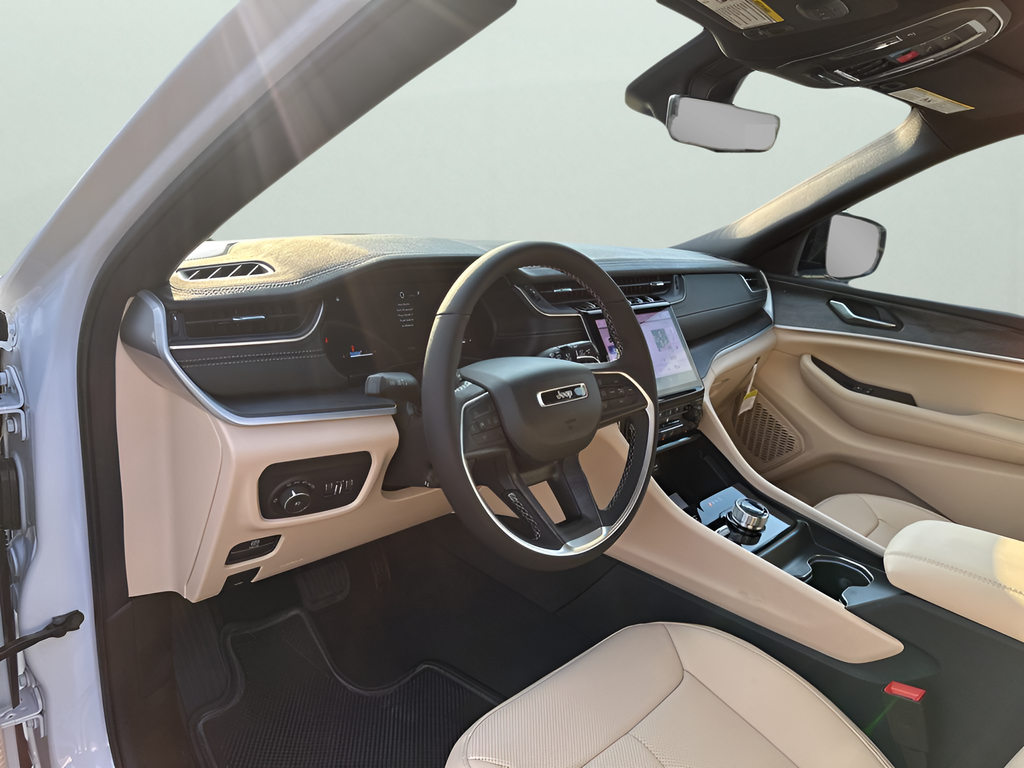 New Car 2025 Jeep Grand Cherokee L  Limited For Sale In Austin, Texas