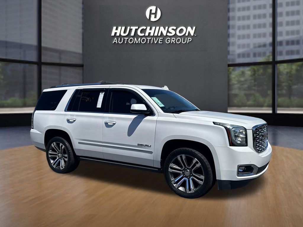 White Frost Tricoat 2018 GMC Yukon Denali RWD SUV / Crossover 4X2