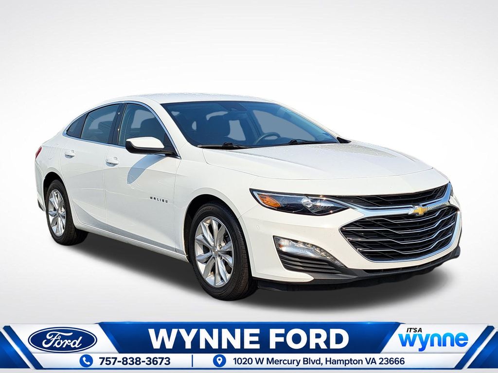 Summit White 2024 Chevrolet Malibu Sedan Front-Wheel Drive Continuously Variable Transmission