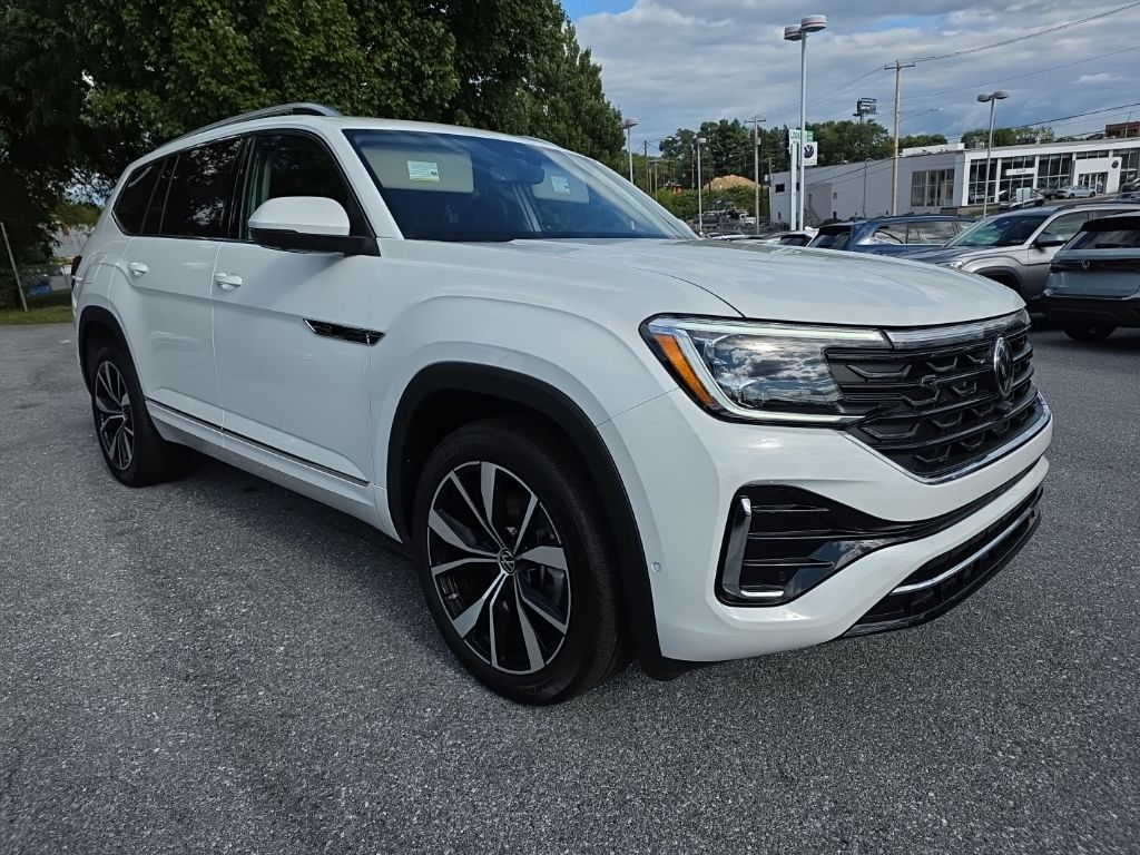 2026 Volkswagen Atlas 2.0T SEL Premium R-Line White/off-white at Auto Express Mitsubishi