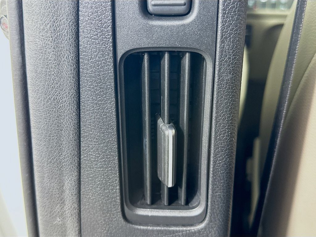 Thumbnail: 2021 Honda Odyssey - 26