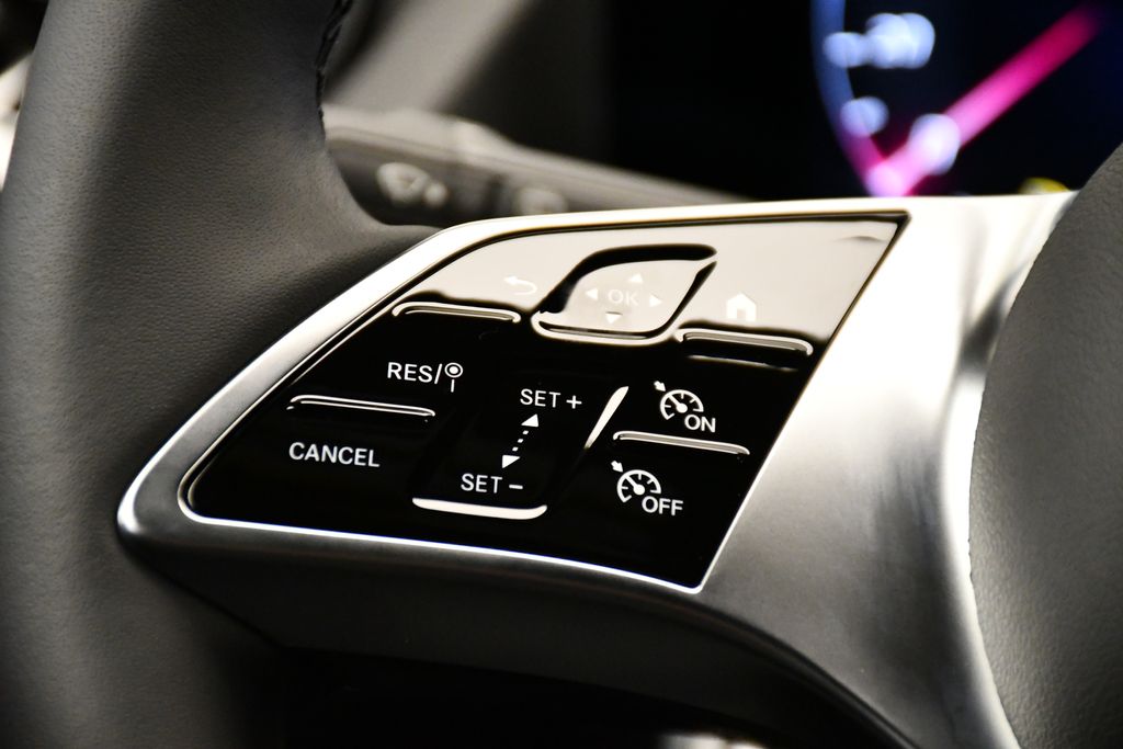 Thumbnail: 2025 Mercedes-Benz GLA - 22