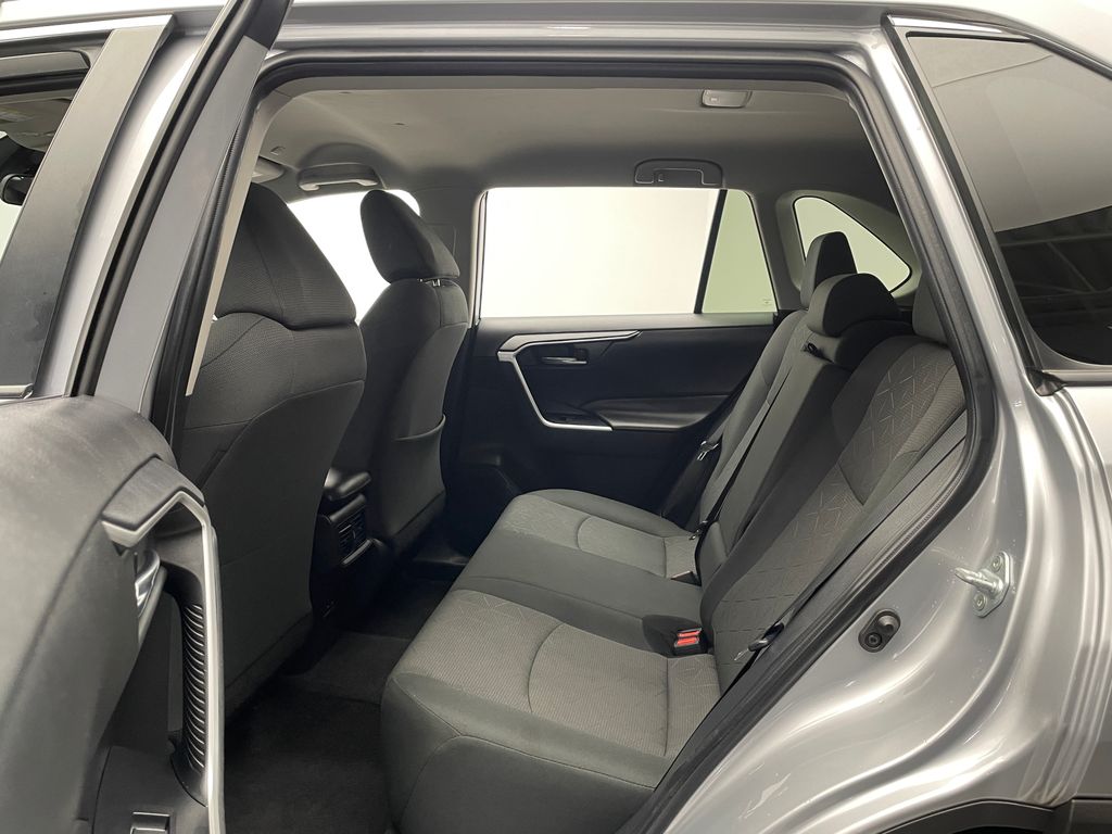 Thumbnail: 2024 Toyota RAV4 - 32