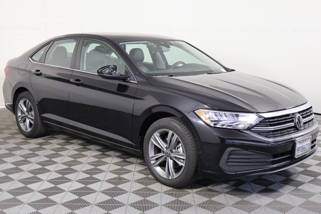 Thumbnail: 2024 Volkswagen Jetta - 2