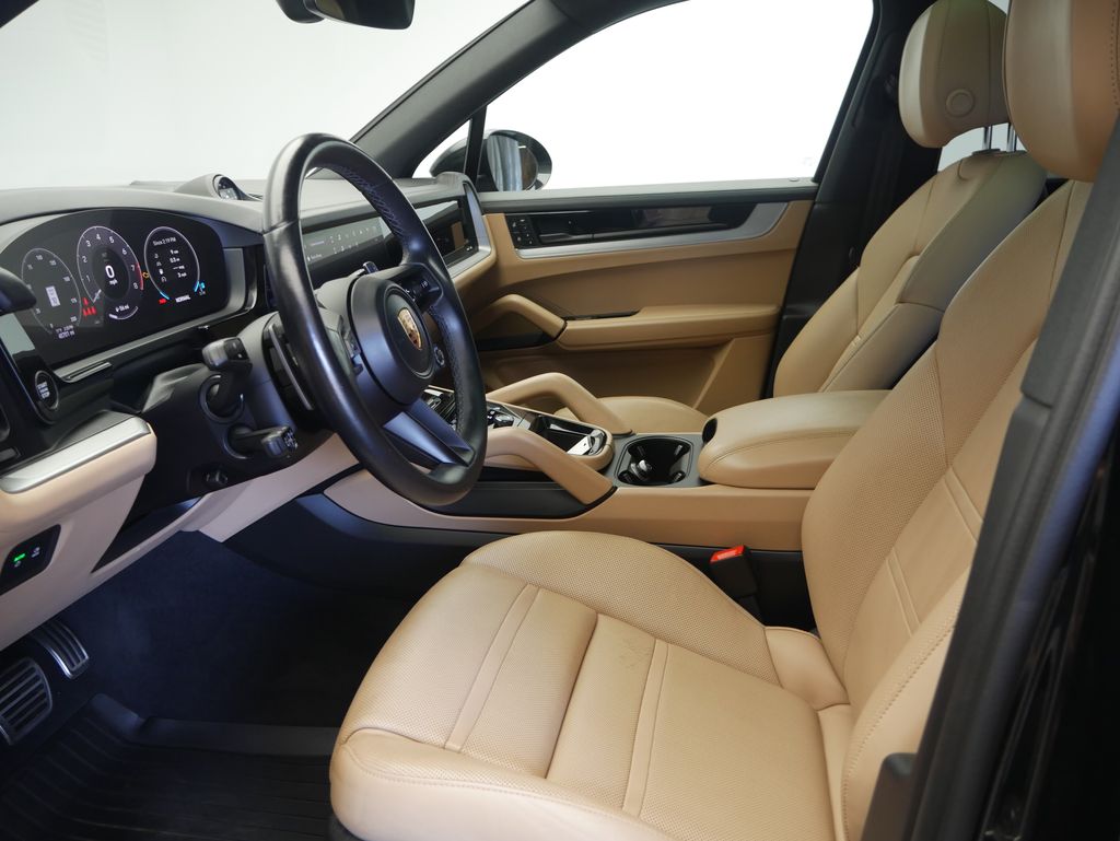 Thumbnail: 2024 Porsche Cayenne - 5