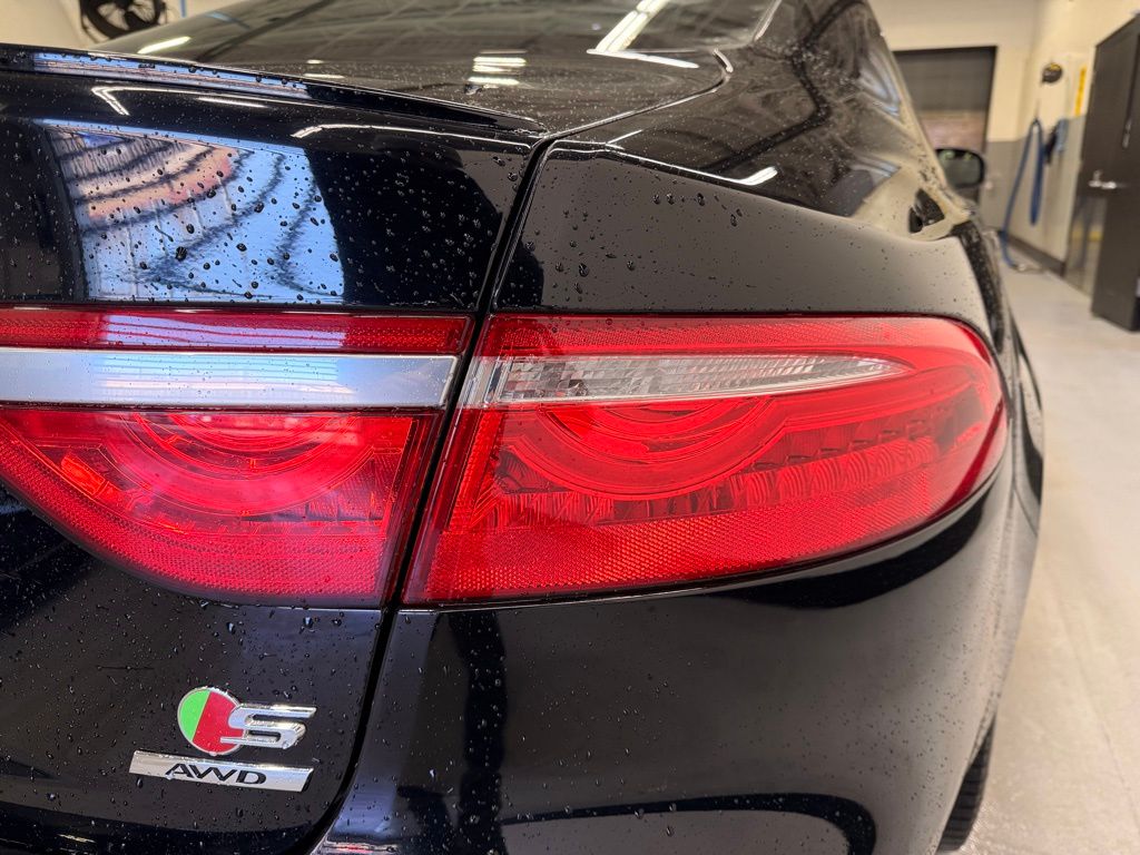 Thumbnail: 2016 Jaguar XF - 5