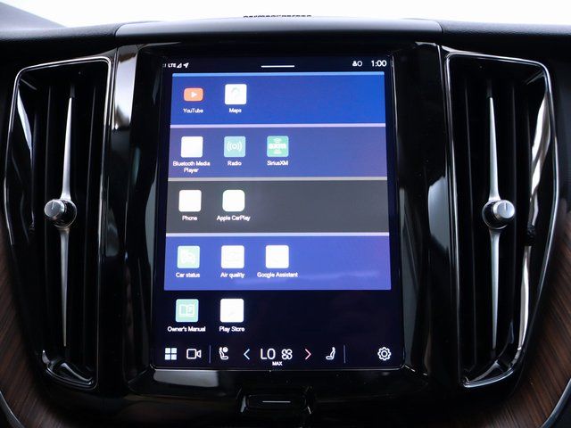 used 2024 Volvo XC60 Recharge Plug-In Hybrid car, priced at $52,997