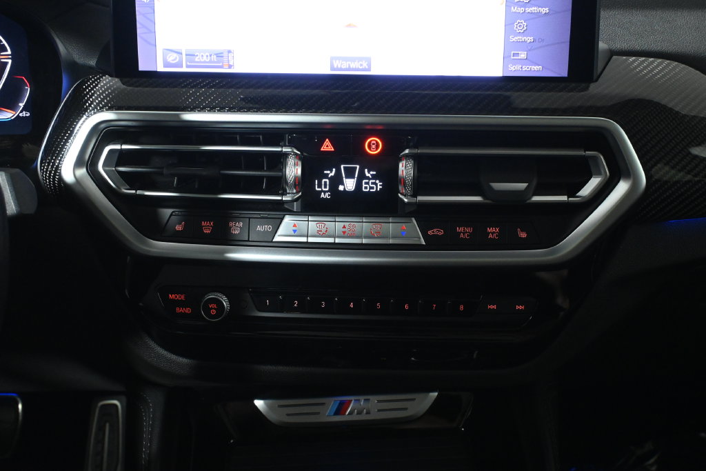 Thumbnail: 2023 BMW X4 - 22