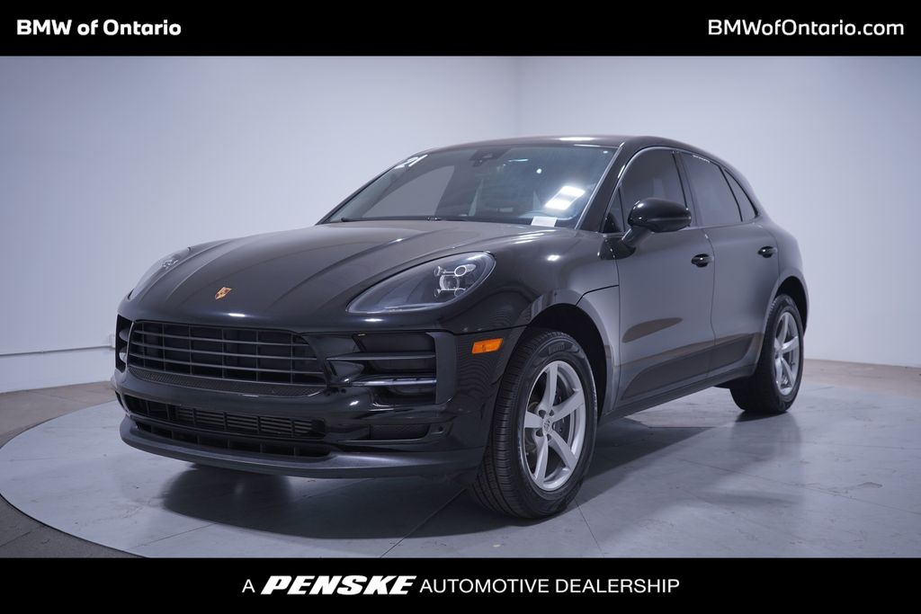 2021 Porsche Macan Base 1