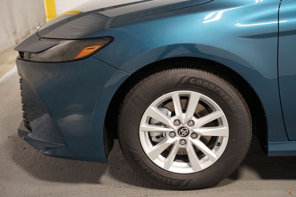 Thumbnail: 2026 Toyota Camry - 5