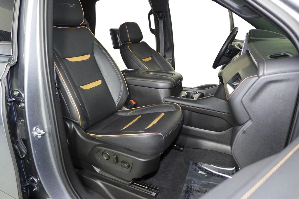 Thumbnail: 2021 GMC Yukon - 19