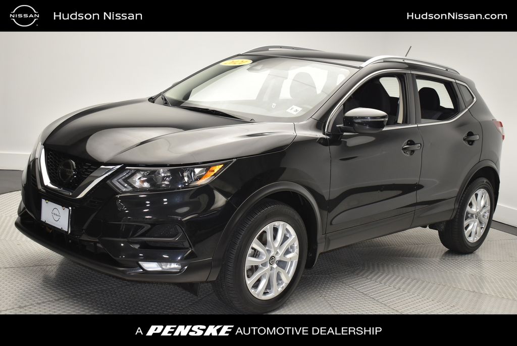 Thumbnail: 2021 Nissan Rogue Sport - 1