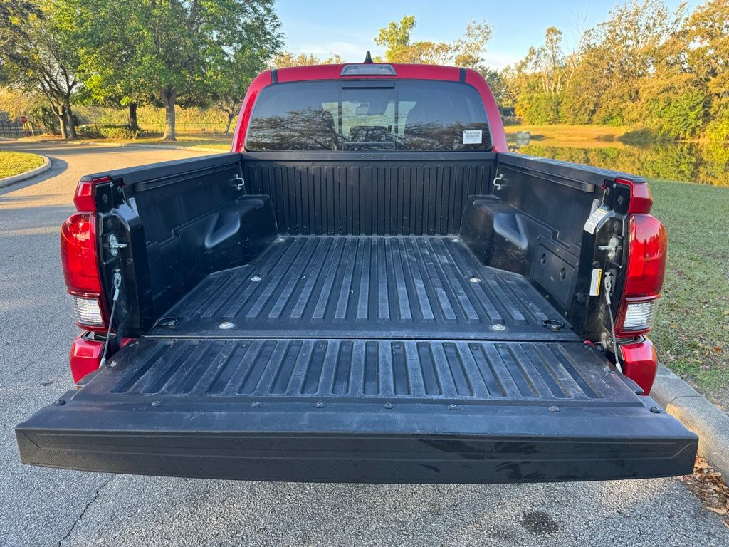 2022 Toyota Tacoma TRD Sport 11