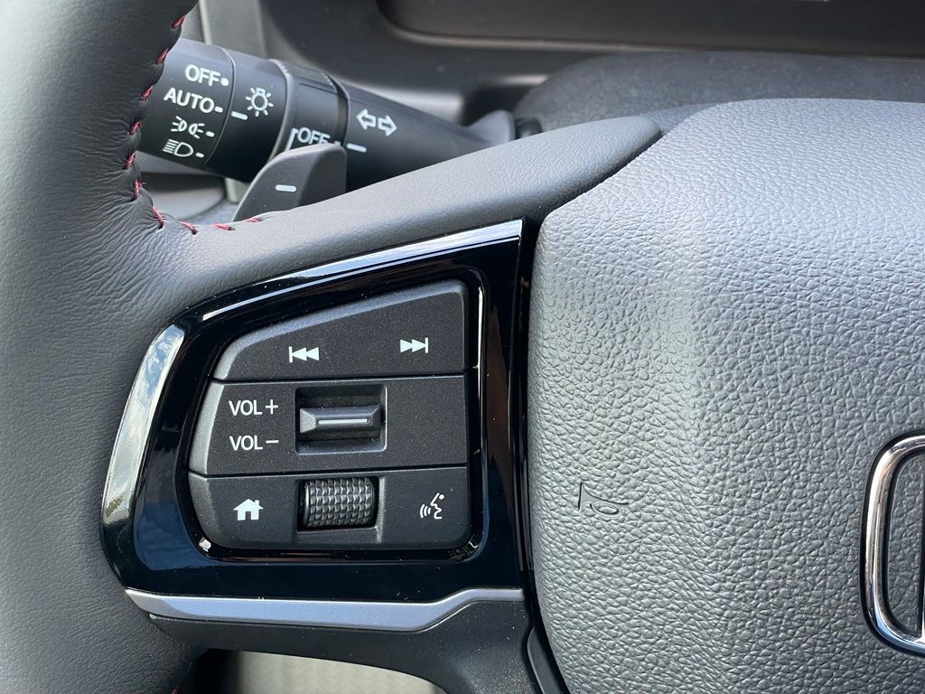 Thumbnail: 2026 Honda Odyssey - 15