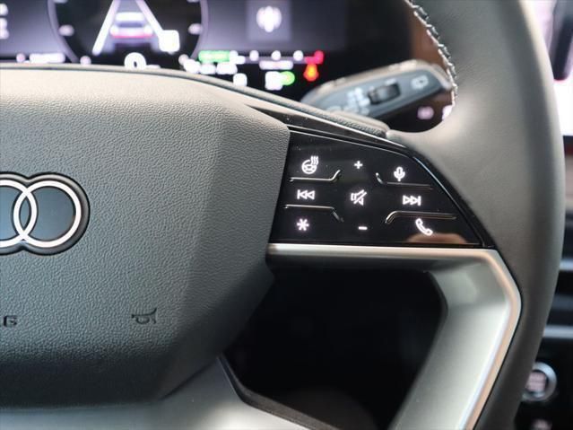 Thumbnail: 2025 Audi Q5 - 13