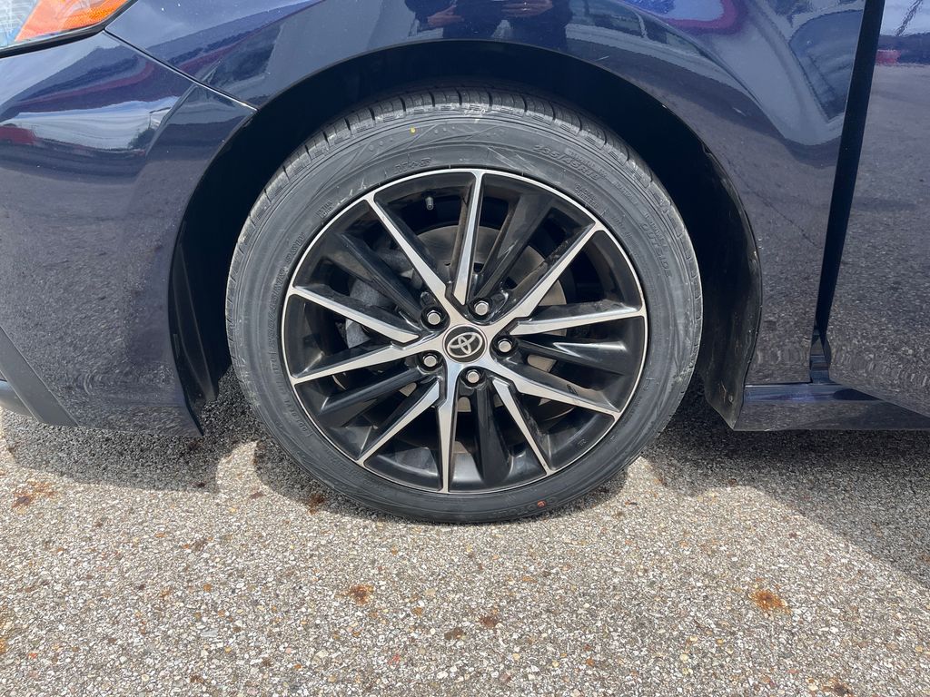 2022 Toyota Camry SE photo