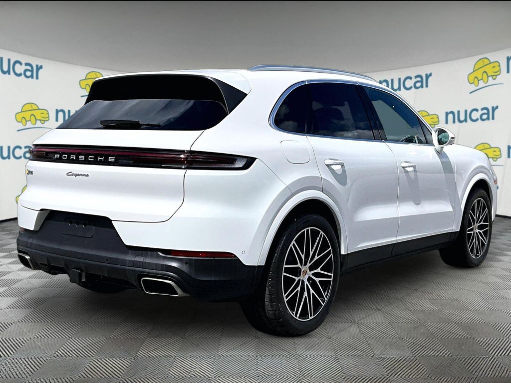 2024 Porsche Cayenne — photo 6