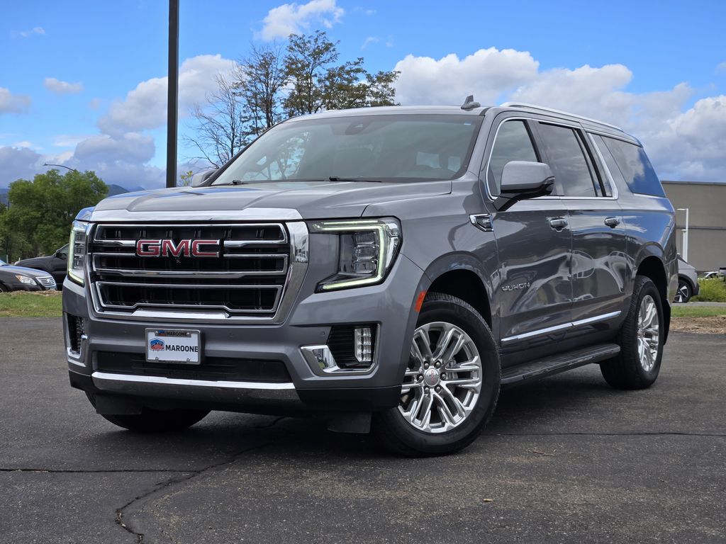 Gray (Satin Steel Metallic) 2022 GMC Yukon XL SUV / Crossover Four-Wheel Drive