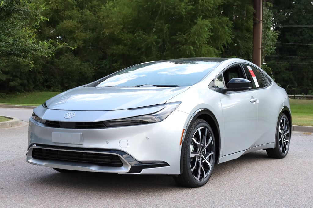 2026 Toyota Prius Plug-in Hybrid XSE photo 4