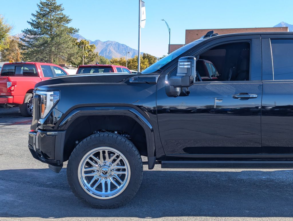 2024 GMC Sierra 3500HD AT4 12