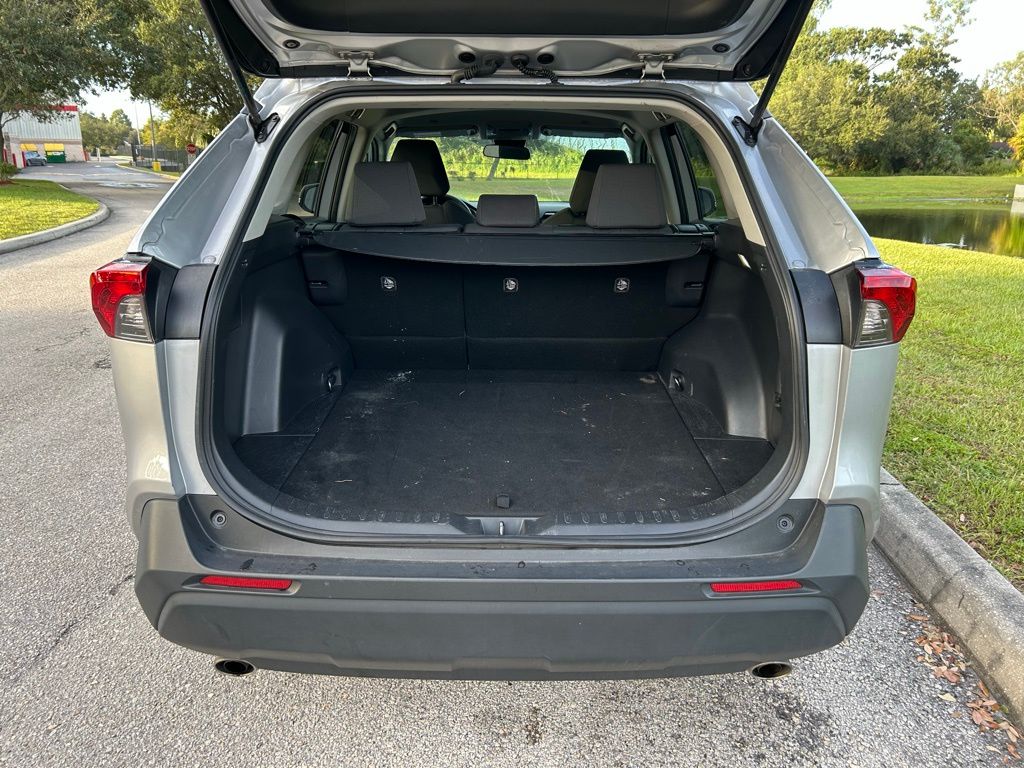 Thumbnail: 2024 Toyota RAV4 - 10