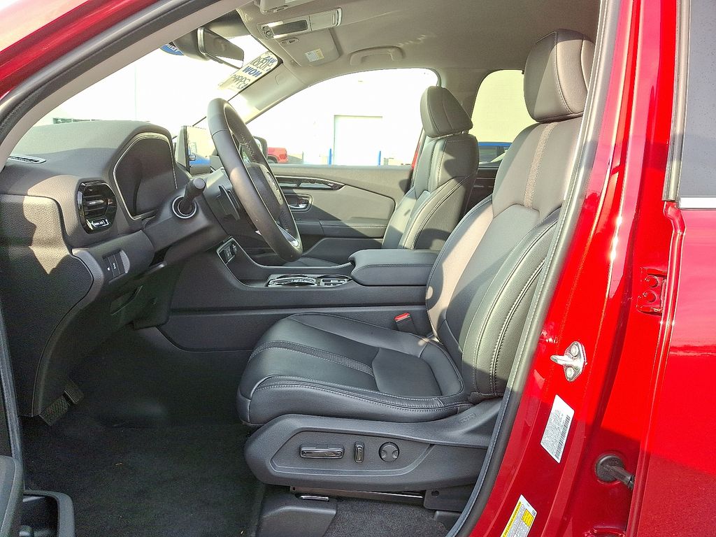 Thumbnail: 2024 Honda Pilot - 14