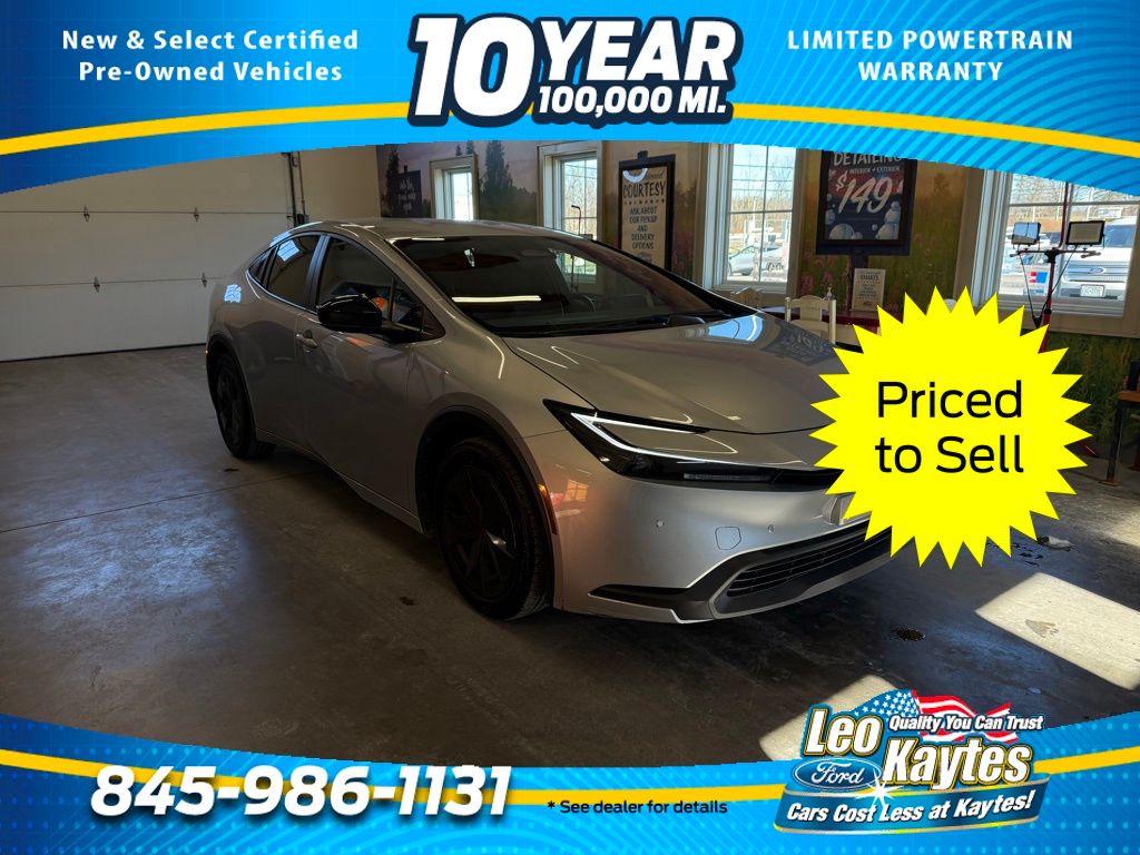 2024 Toyota Prius LE FWD