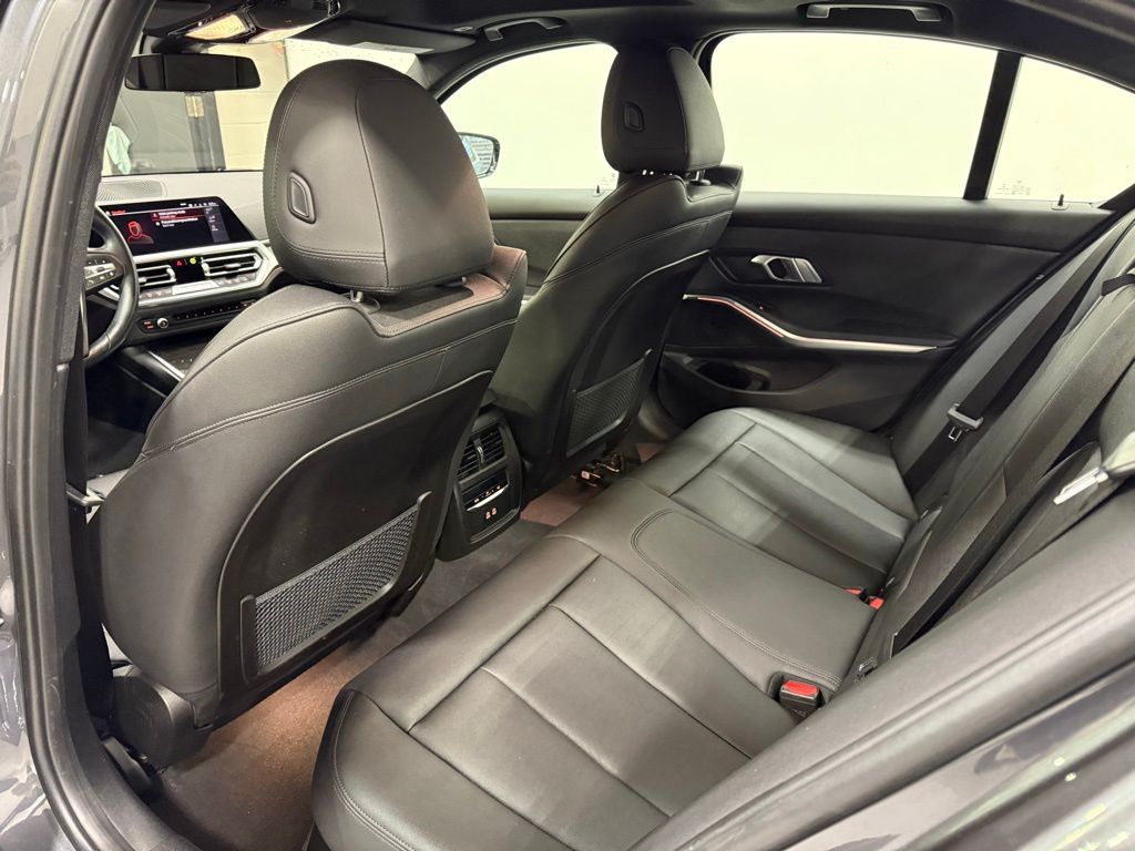 2021 BMW 3 Series 330i xDrive 20