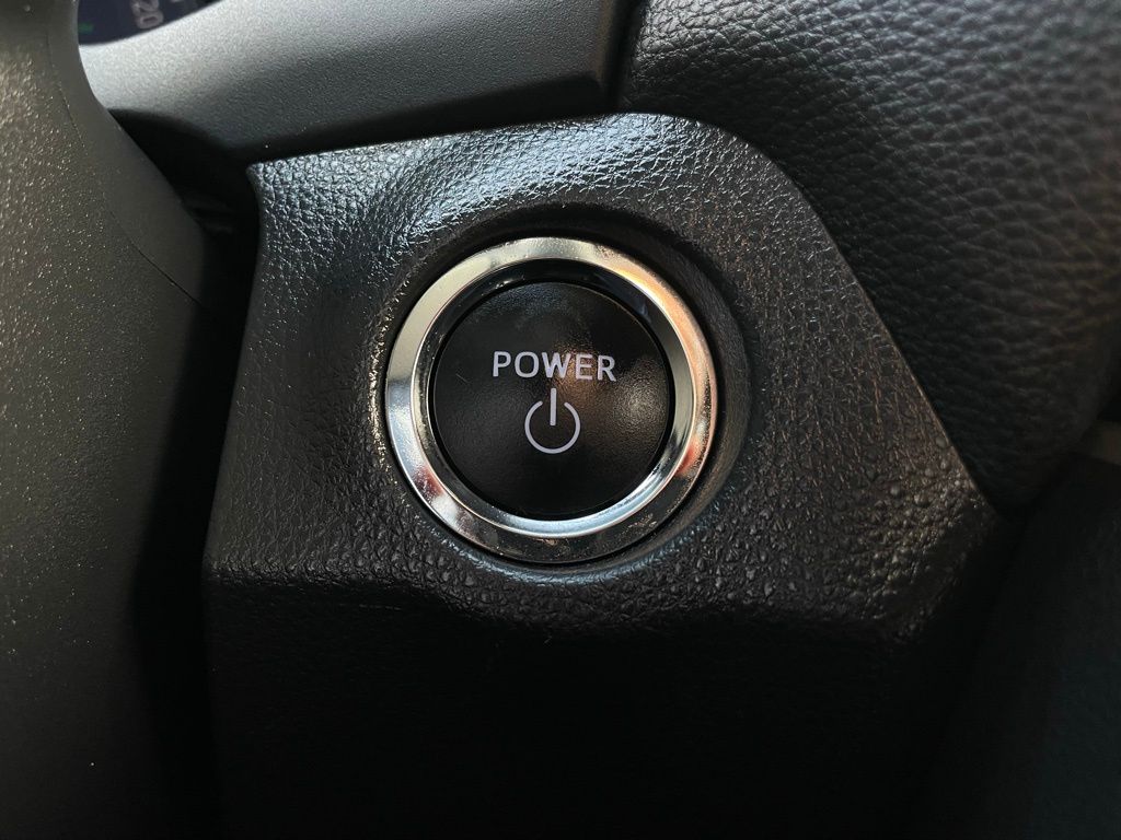 Thumbnail: 2024 Toyota RAV4 - 23