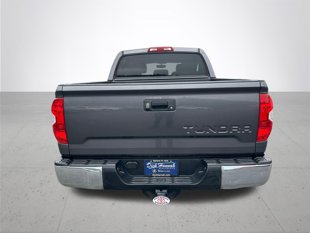 2017 Toyota Tundra SR5