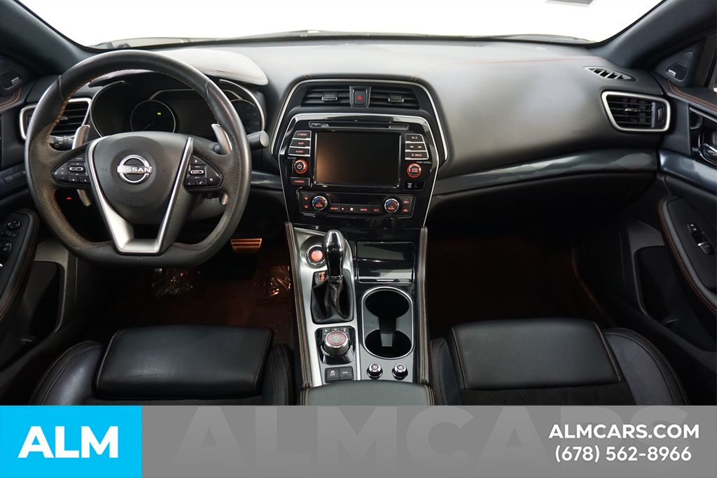 Used 2023 White Nissan SR image 23