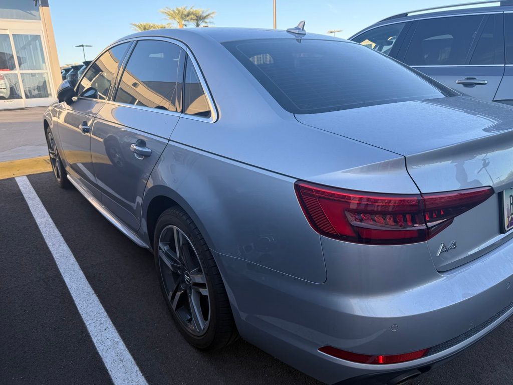 Thumbnail: 2017 Audi A4 - 4