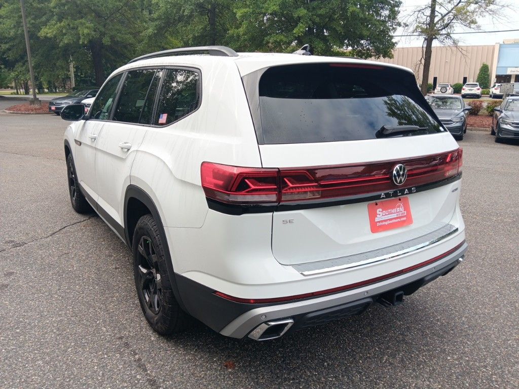 2024 Volkswagen Atlas 2.0T Peak Edition SE w/Technology 3