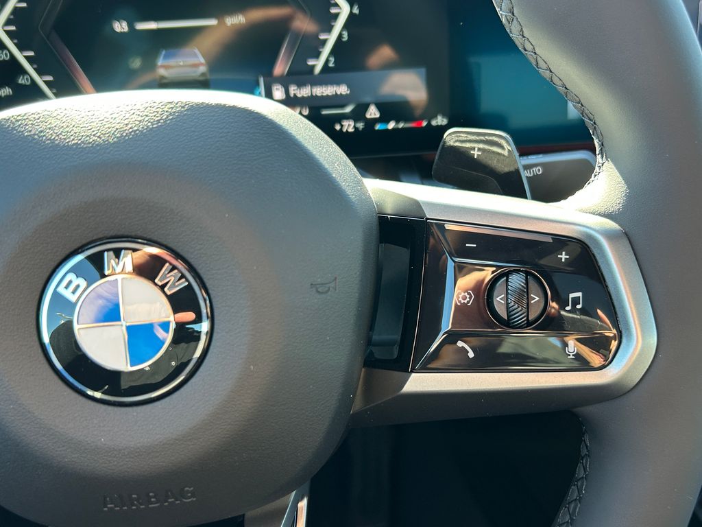 Thumbnail: 2026 BMW 5 Series - 20