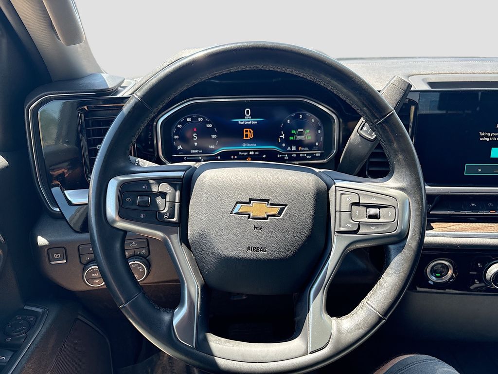 Used 2024 White Chevrolet LT image 11